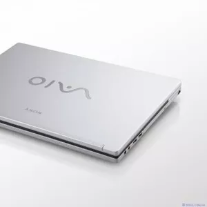 Продам целиком или на запчасти нерабочий ноутбук SONY Vaio PCG-382L.