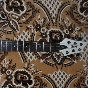 Продам электрогитару Cort KX5 (with DiMarzio D'Activator)