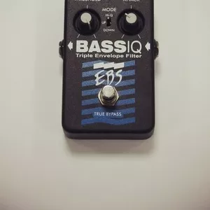 Продам бас-гитарную педаль эффектов EBS bass IQ (envelope filter)