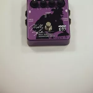 Продам бас-гитарную педаль эффектов EBS Billy Sheehan Signature drive.