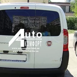 Установка заднего автостекла (распашонка) на автомобиль Fiat Fiorino,  