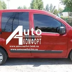 Передний салон,  правое стекло на Fiat Fiorino,  Citroёn Nemo,  Peugeot B