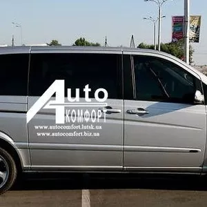 Передний салон,  правое стекло на автомобиль Mercedes-Benz Vito 03-