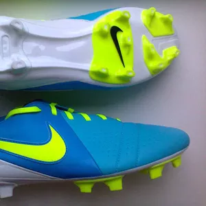 Две пары профессиональных бутс Nike CTR 360 (Испания). 43-44р. 890гр.