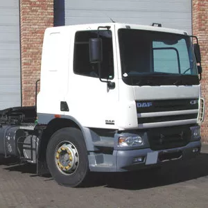 Стекло лобовое ДАФ DAF 75 - 85