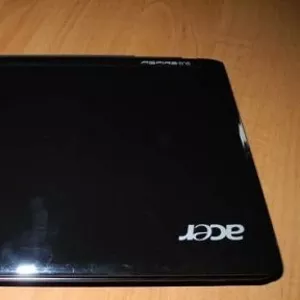 Продаю нерабочий нетбук Acer Aspire One ZG5 на запчасти