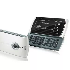 Новый Sony Ericsson Vivaz Pro White