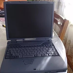 Запчасти от Toshiba Satellite Pro 4200 .