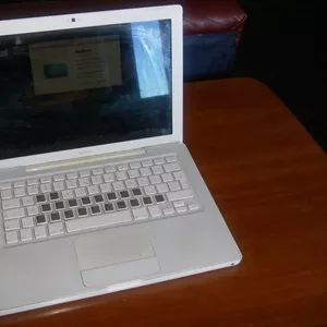 Apple MacBook