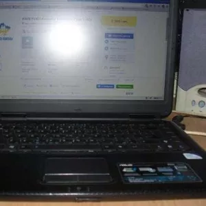 продам ASUS P18IJ в идеале, матовый экран, Intel core 2 duo 1, 9Gz