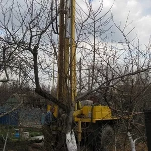 Пробурим скважину для воды на участке