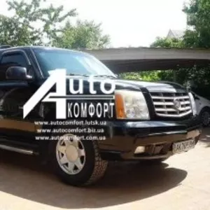 Лобовое стекло на Cadillac Escalade/Chevrolet Avalanche/Suburban (Внед