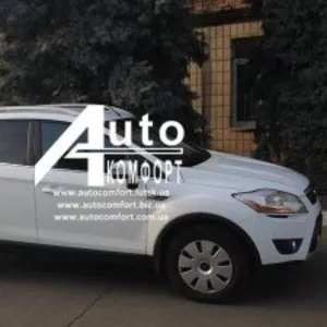 Лобовое стекло на Ford Kuga (Внедорожник) (2008-2012) с установкой