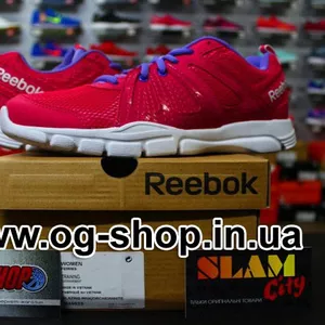 Оригинальные женские кроссовки Reebok Trainfusion Rs 4.0