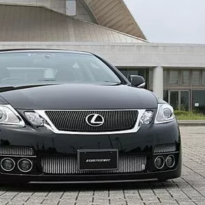 Кириченко Валентин Васильевич разъезжает на Lexus GS 350