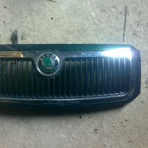 Продам оригинальные решетки радиатора Skoda Fabia,  Skoda Felicia,  Skoda Octavia