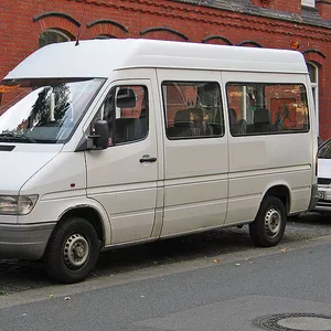 Продам оригинальный капот Mercedes-Benz Sprinter I (1995-2000)