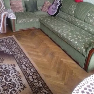 Продам 3 комн квартиру в центре.