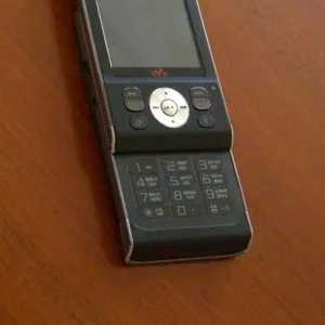 Продам мобильный телефон Sony Ericsson W910i