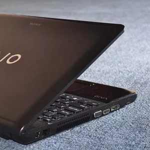 Ноутбук SONY VAIO E SERIES PCG-71314L 